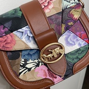 Coach Georgie Saddle Bag With Patchwork Kaffe Fassett Print in Khaki Pink Multi